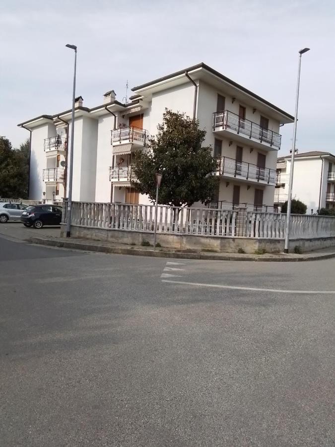 Casamarche Apartment Montalto Dora ภายนอก รูปภาพ